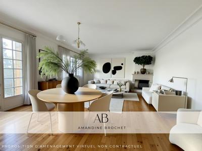 Maison - 193 m² - 9 pièces