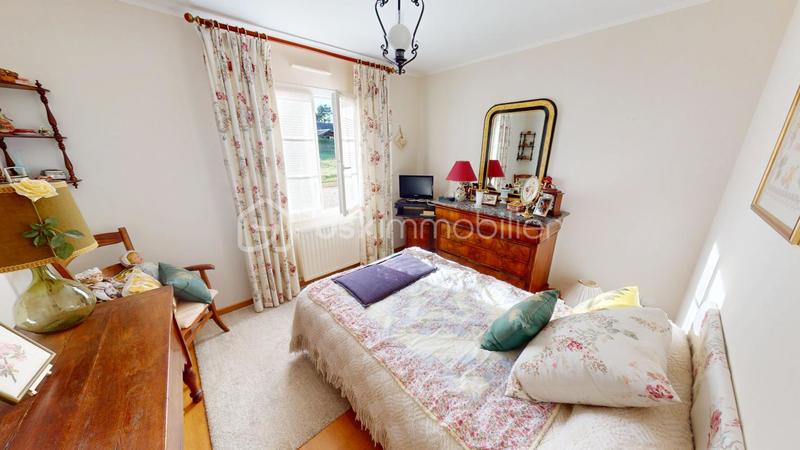 Pavillon - 120 m² - 5 pièces