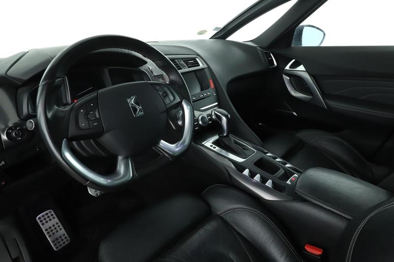 Ds Ds 5 2.0 Blue-HDi Sport Chic Eat6 180 ch