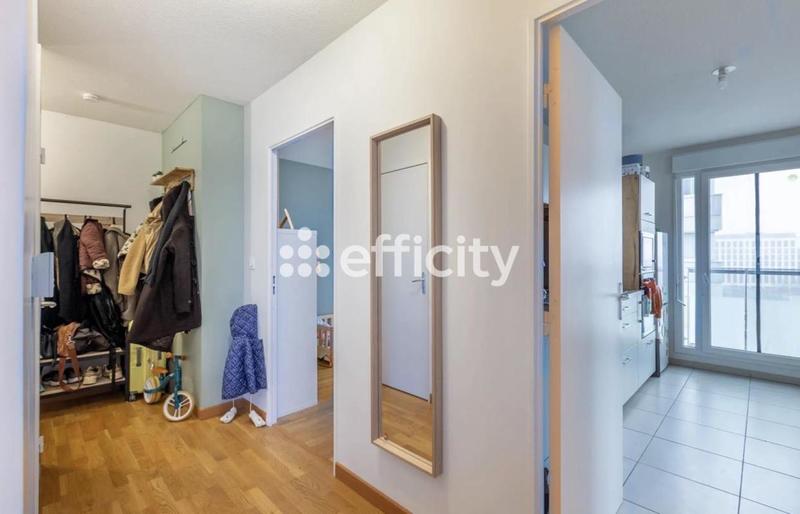 Appartement - 57 m² - 2 pièces