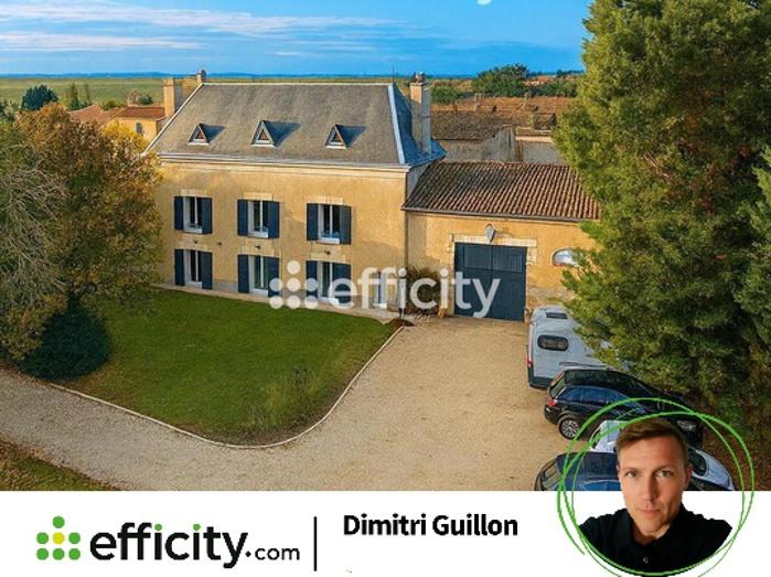 Demeure - 275 m² - 7 pièces