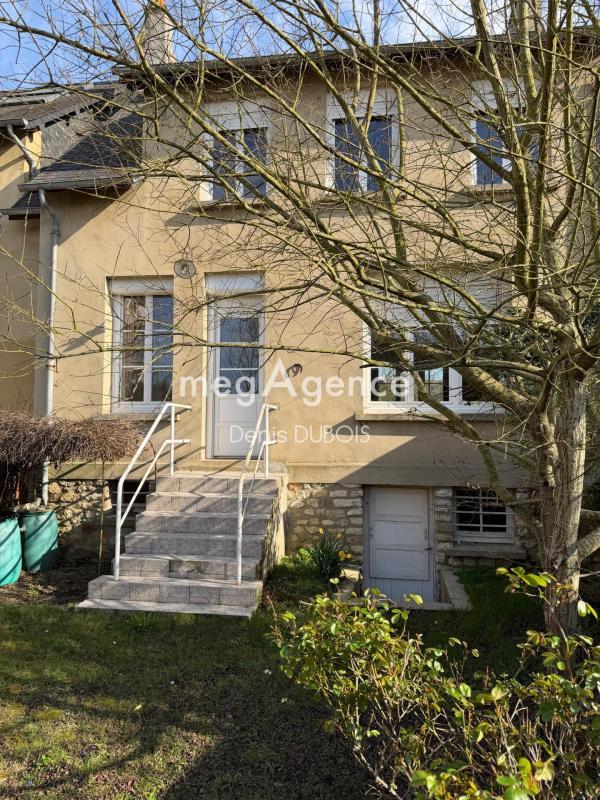 Maison - 94 m² - 5 pièces