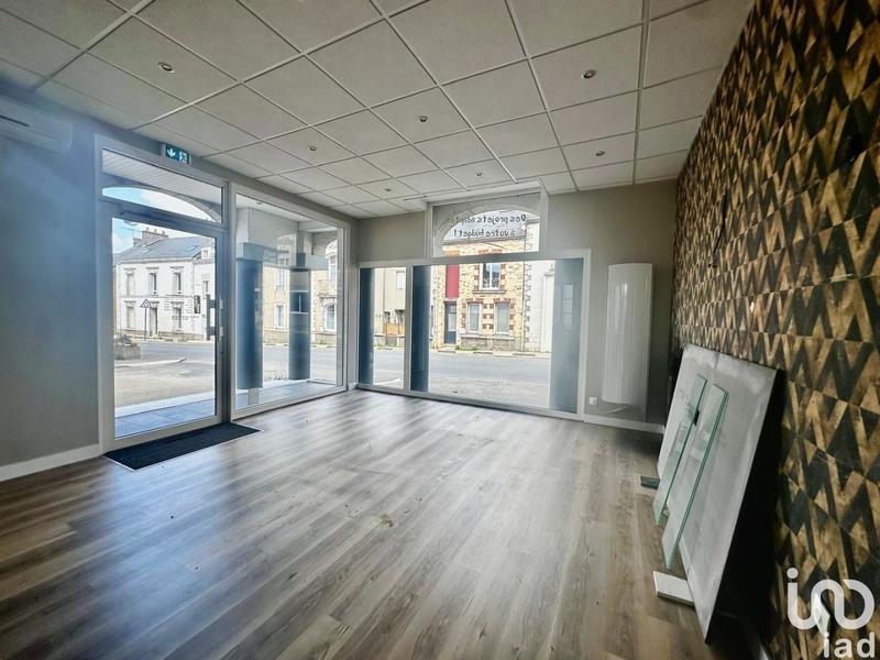 Local commercial - 105 m²