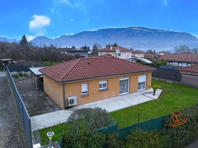 Maison - 120 m² - 6 pièces