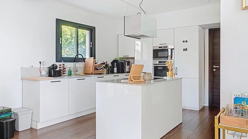 Maison - 149 m² - 5 pièces