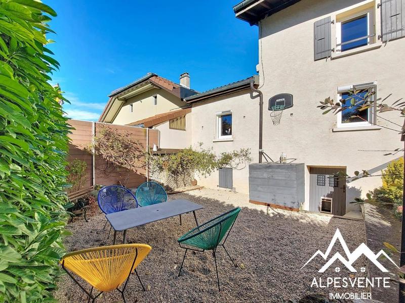 Maison de village - 117 m² - 5 pièces