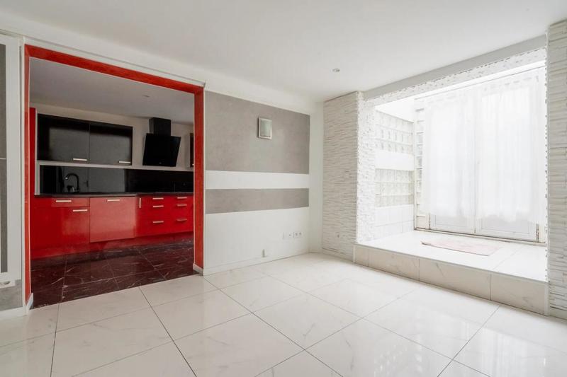 Maison - 94 m² - 4 pièces