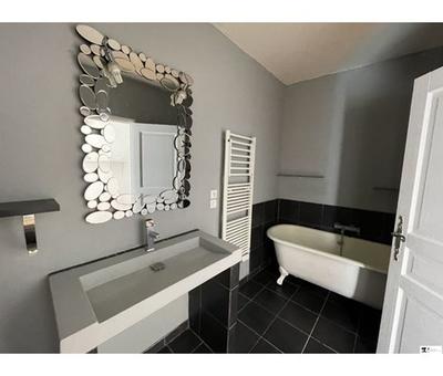 Maison traditionnelle - 110 m² - 4 pièces