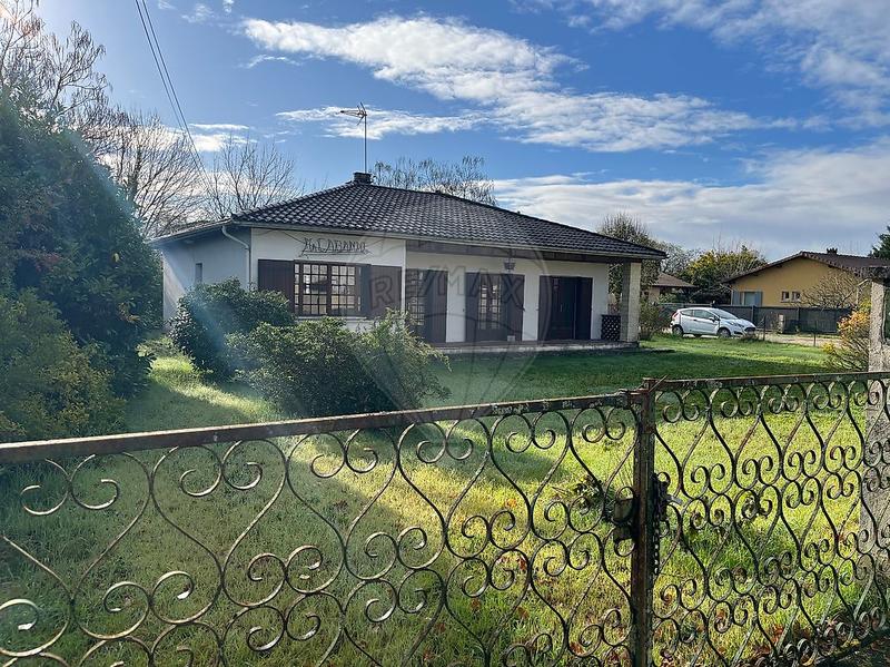 Maison - 110 m² - 4 pièces