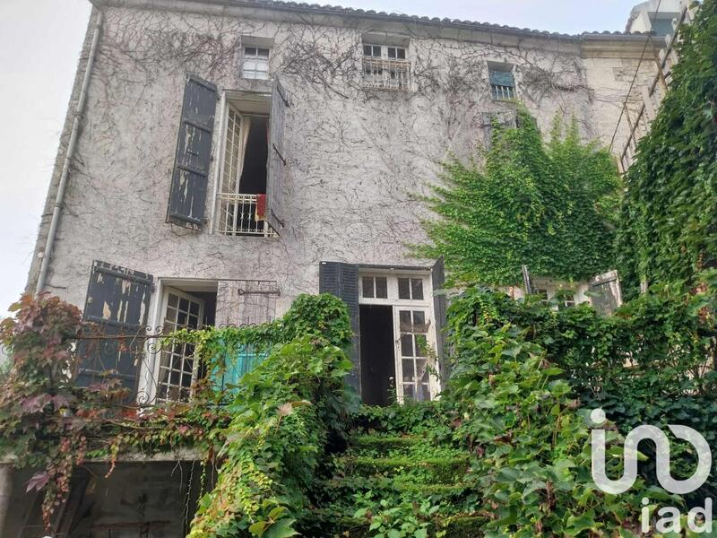 Maison de village - 192 m² - 8 pièces