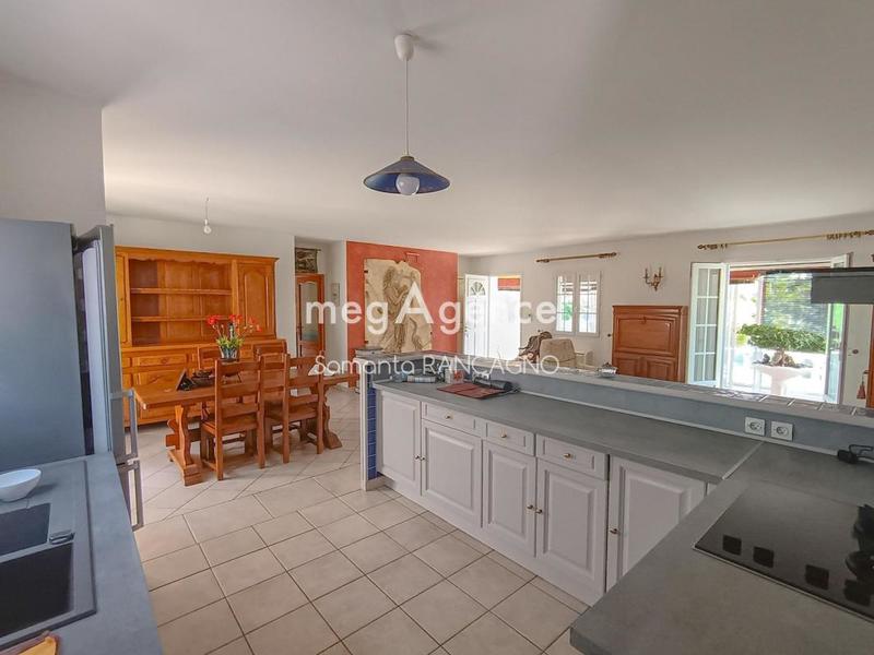 Maison traditionnelle - 108 m² - 4 pièces