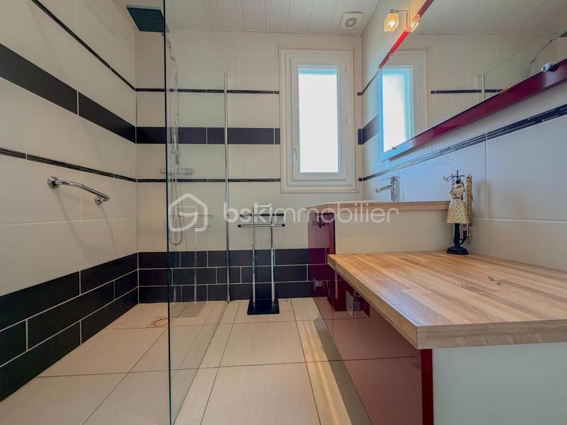 Maison - 131 m² - 6 pièces