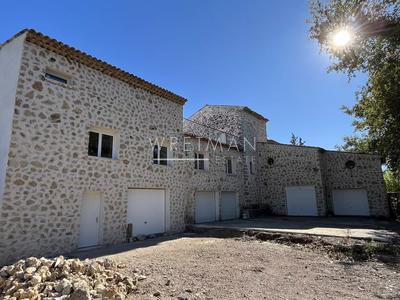 Villa - 400 m² - 12 pièces