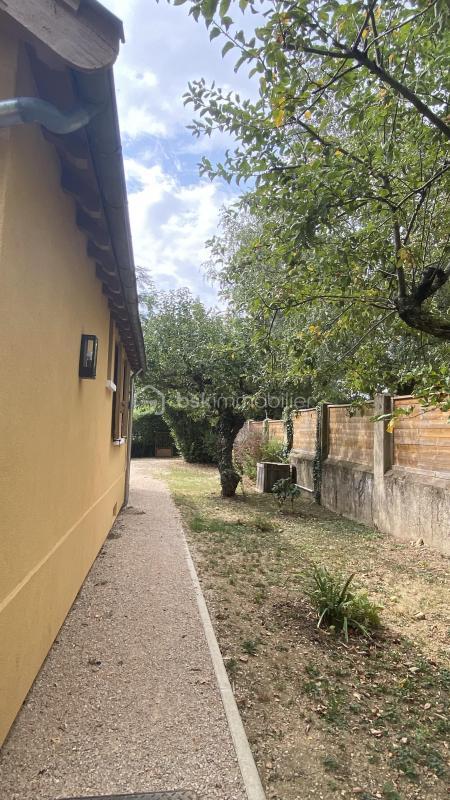 Maison - 158 m² - 9 pièces