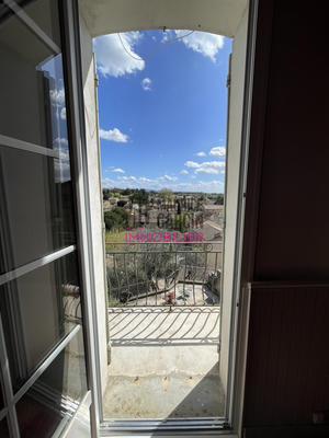 Appartement - 85 m² - 3 pièces