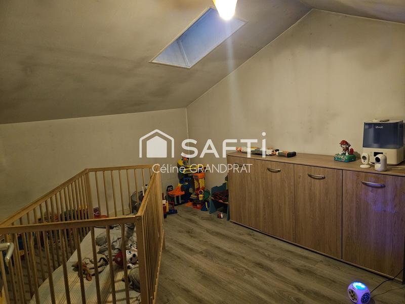 Maison - 95 m² - 4 pièces