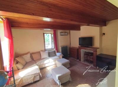 Maison - 108 m² - 5 pièces