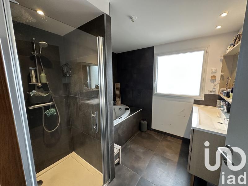 Maison - 136 m² - 6 pièces