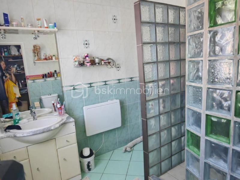 Maison - 140 m² - 7 pièces