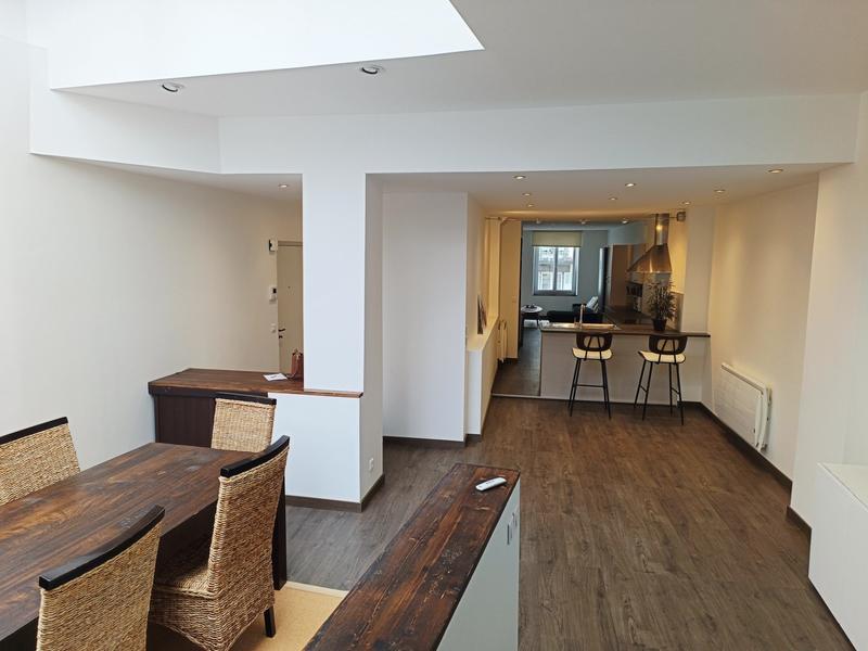 Appartement - 109 m² - 3 pièces