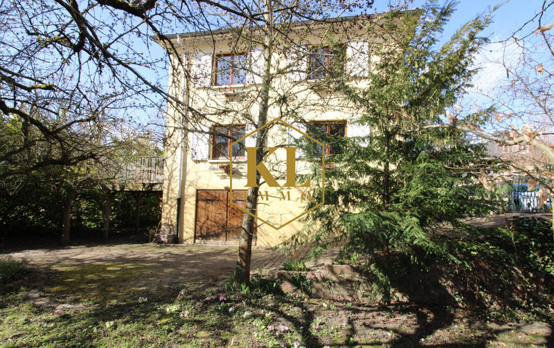 Maison - 171 m² - 7 pièces