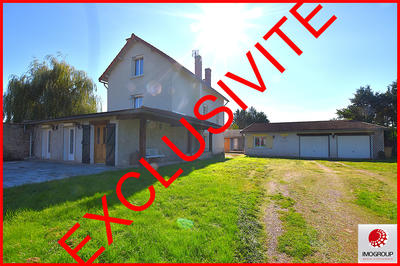 Maison - 227 m² - 11 pièces