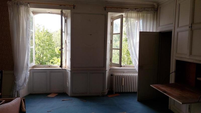 Propriété - 700 m² - 10 pièces