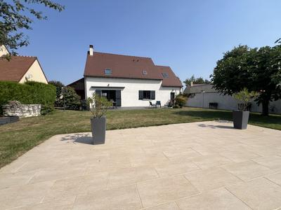 Maison - 162 m² - 6 pièces