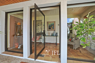 Maison d'architecte - 235 m² - 6 pièces