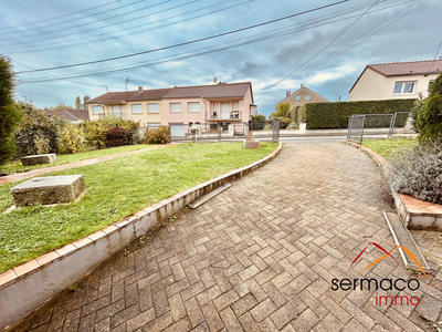 Maison - 150 m² - 8 pièces