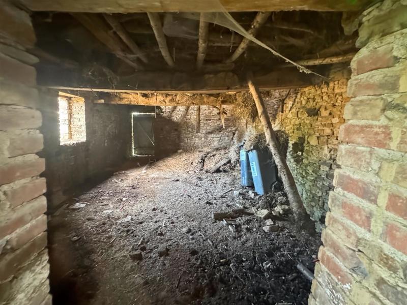 Maison - 100 m² - 2 pièces