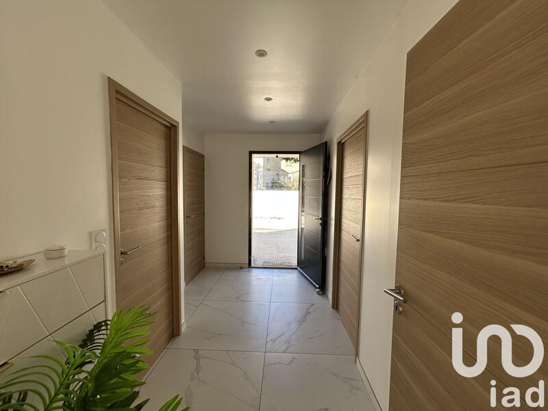 Maison - 170 m² - 7 pièces