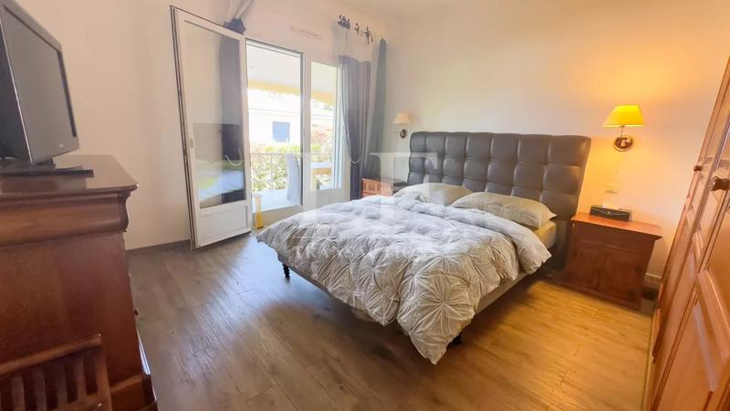 Villa - 179 m² - 5 pièces