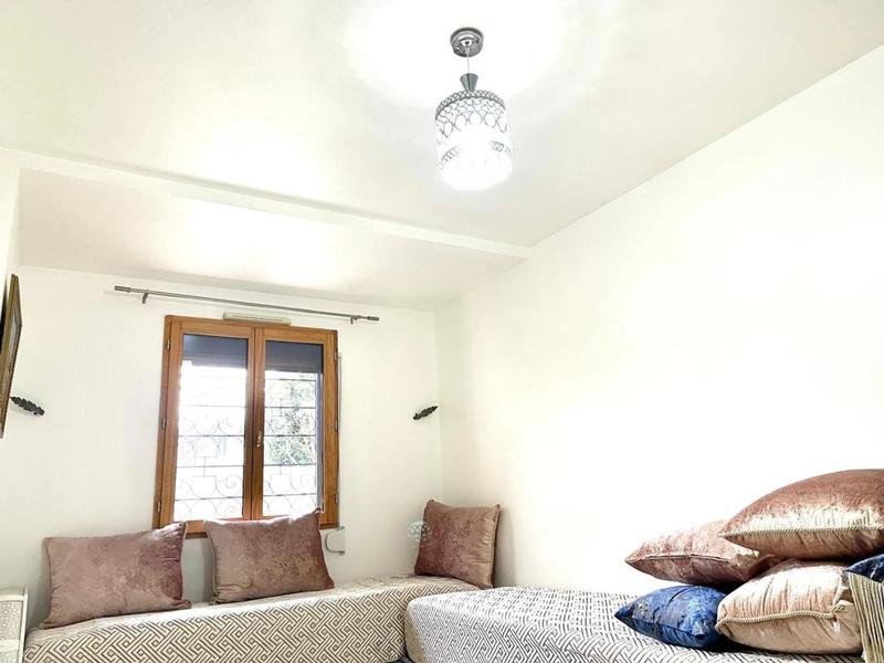 Maison - 87 m² - 6 pièces