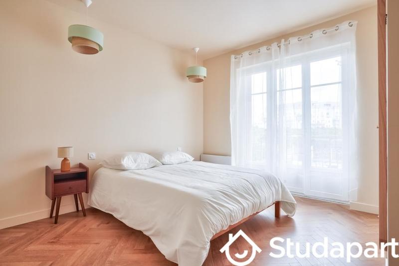 Chambre - 10 m² - 1 pièce