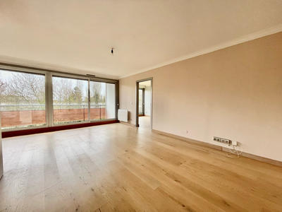 Appartement - 93 m² - 4 pièces