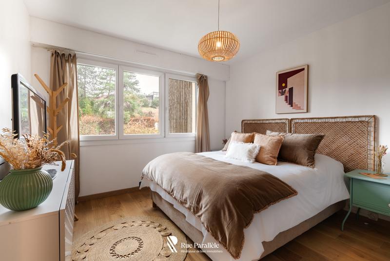 Appartement - 77 m² - 3 pièces