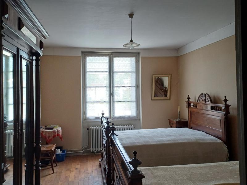 Maison - 146 m² - 7 pièces