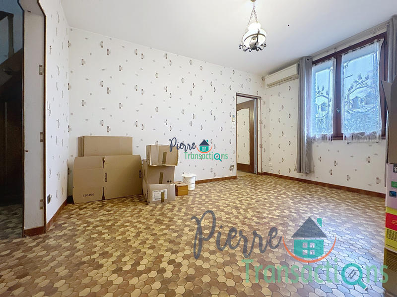 Maison - 92 m² - 4 pièces