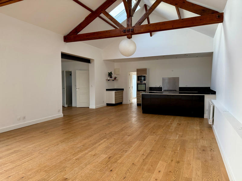 Maison - 137 m² - 5 pièces