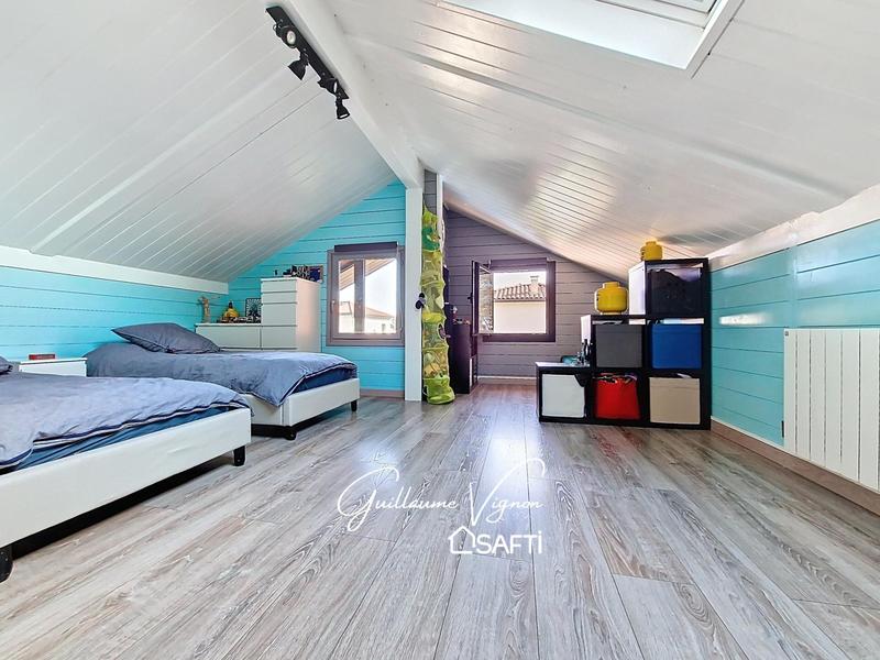 Maison - 88 m² - 4 pièces