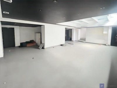 Local commercial - 101 m² - 2 pièces