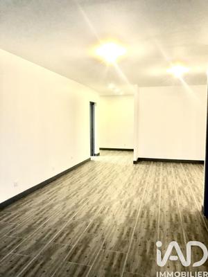 Appartement - 84 m² - 3 pièces