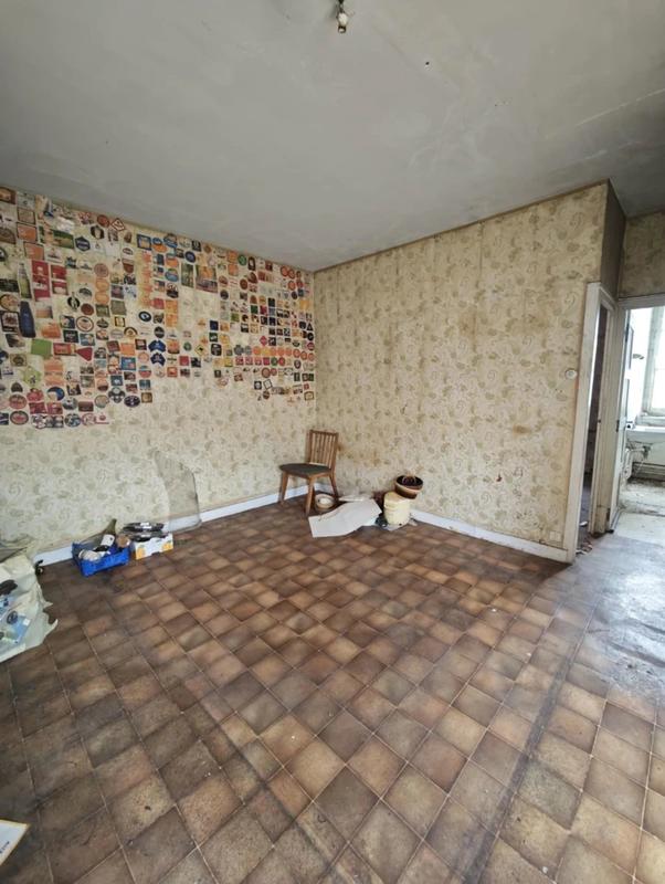 Maison - 264 m² - 15 pièces