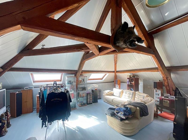 Maison - 191 m² - 8 pièces