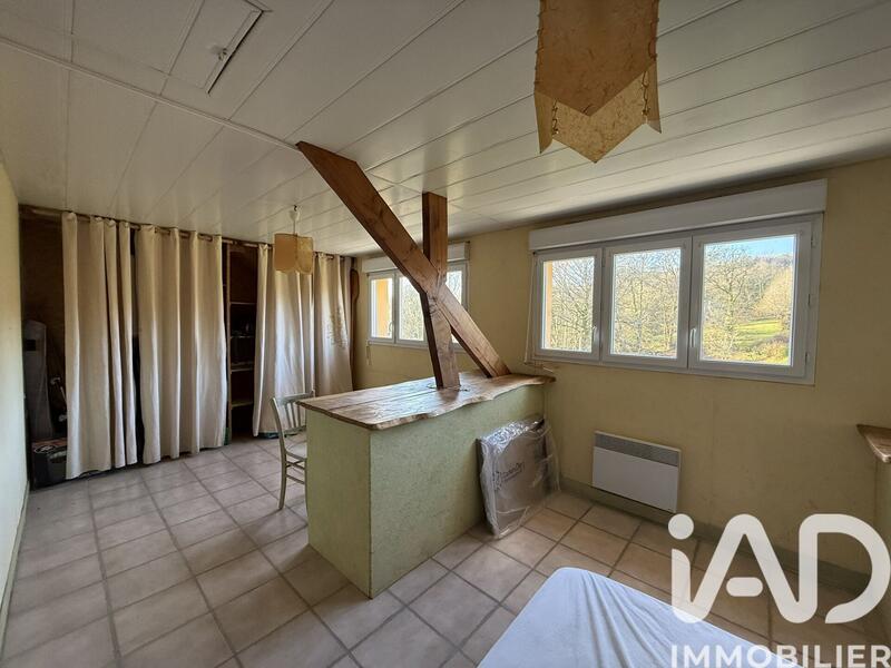 Maison - 167 m² - 7 pièces