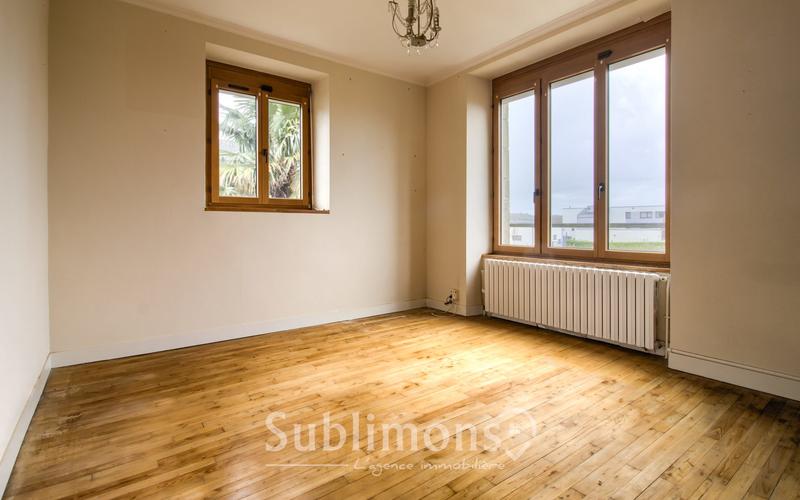 Maison - 120 m² - 6 pièces