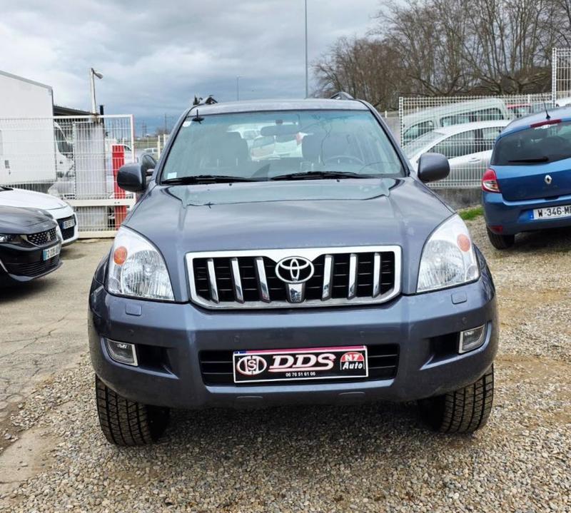 Toyota Land Cruiser d-4d Vx Gps Clim Carnet Attelage