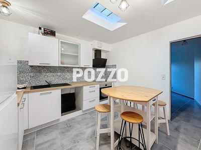 Maison - 74 m² - 4 pièces