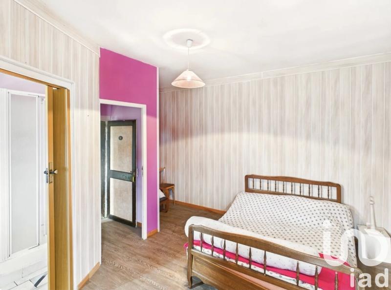 Maison - 311 m² - 10 pièces